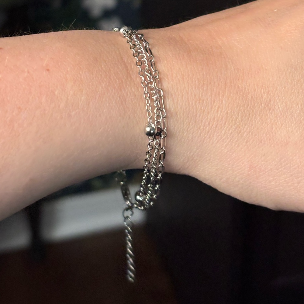 🛍️ 4/$20❗️ 3 Layer Silver Chain Bracelet